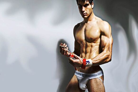 zakila azkar handitu zuen gizon sexy